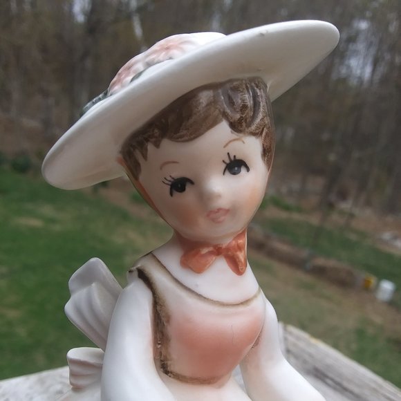 Vintage  NAPCOWARE Southern Belle Girl figurine pretty model  C6391 FLAWS - Picture 9 of 17